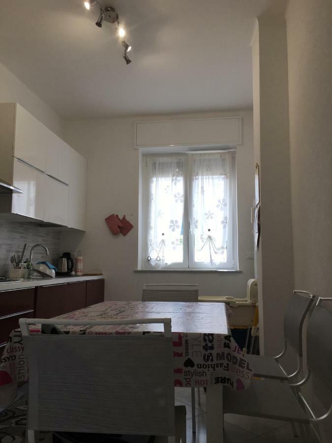 Appartamento Sul Porto 洛阿诺 外观 照片