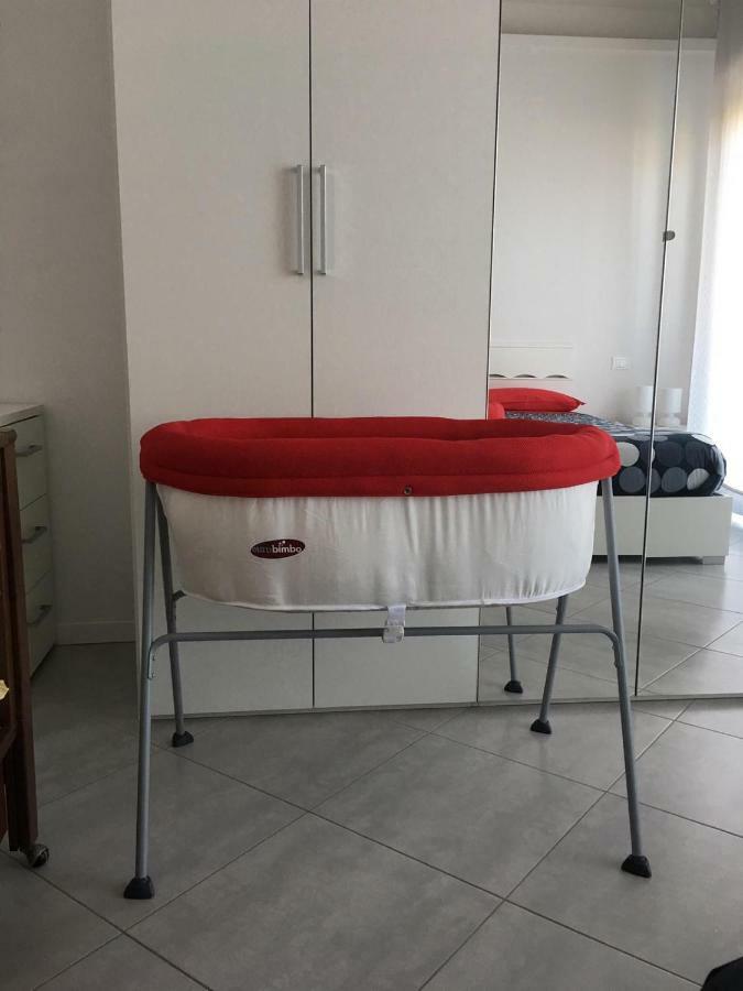 Appartamento Sul Porto 洛阿诺 外观 照片