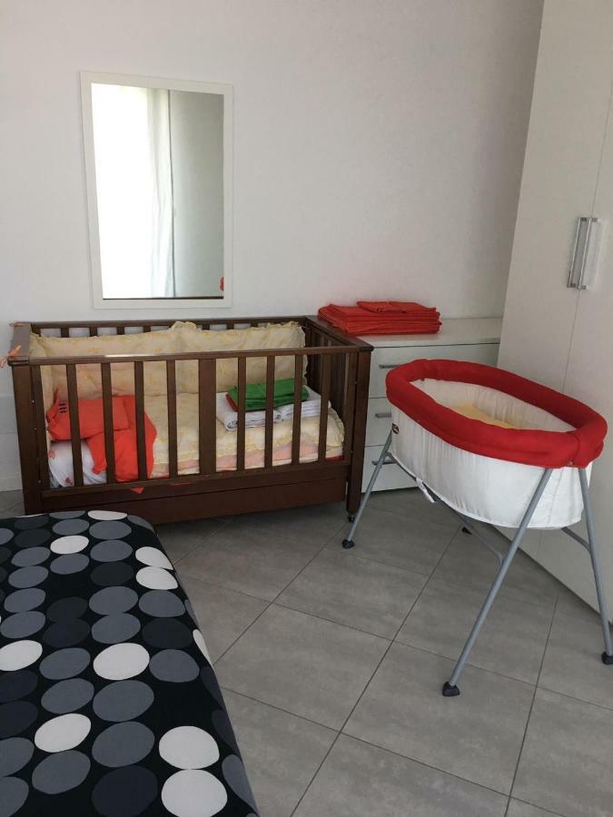 Appartamento Sul Porto 洛阿诺 外观 照片
